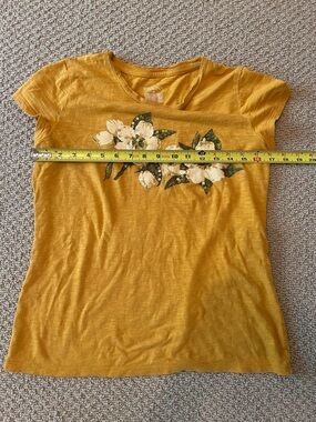 Merona Mustard Floral Sequin Short Sleeve Top